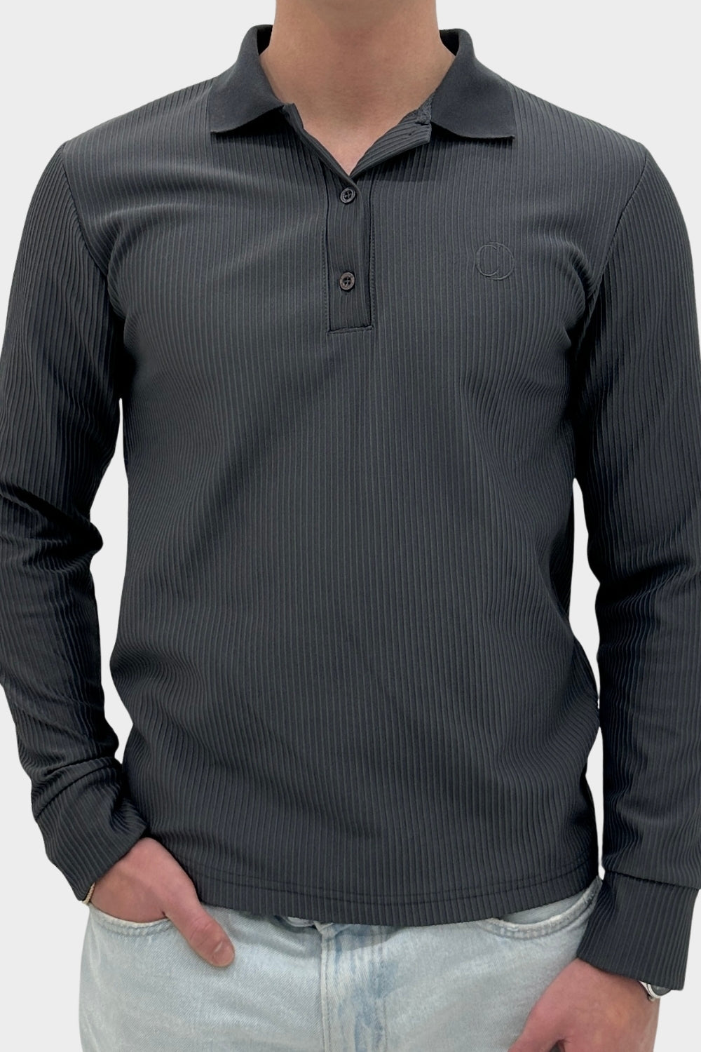 THE RIBBED LONGSLEEVE POLO DARK GRAY