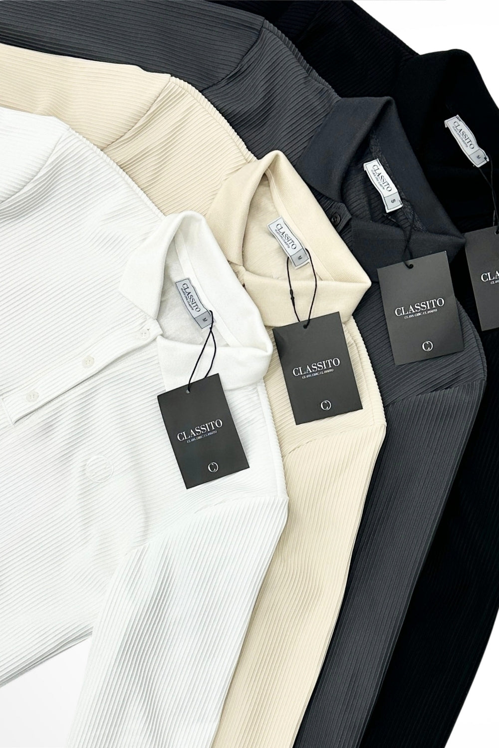 THE RIBBED LONGSLEEVE POLO JET BLACK