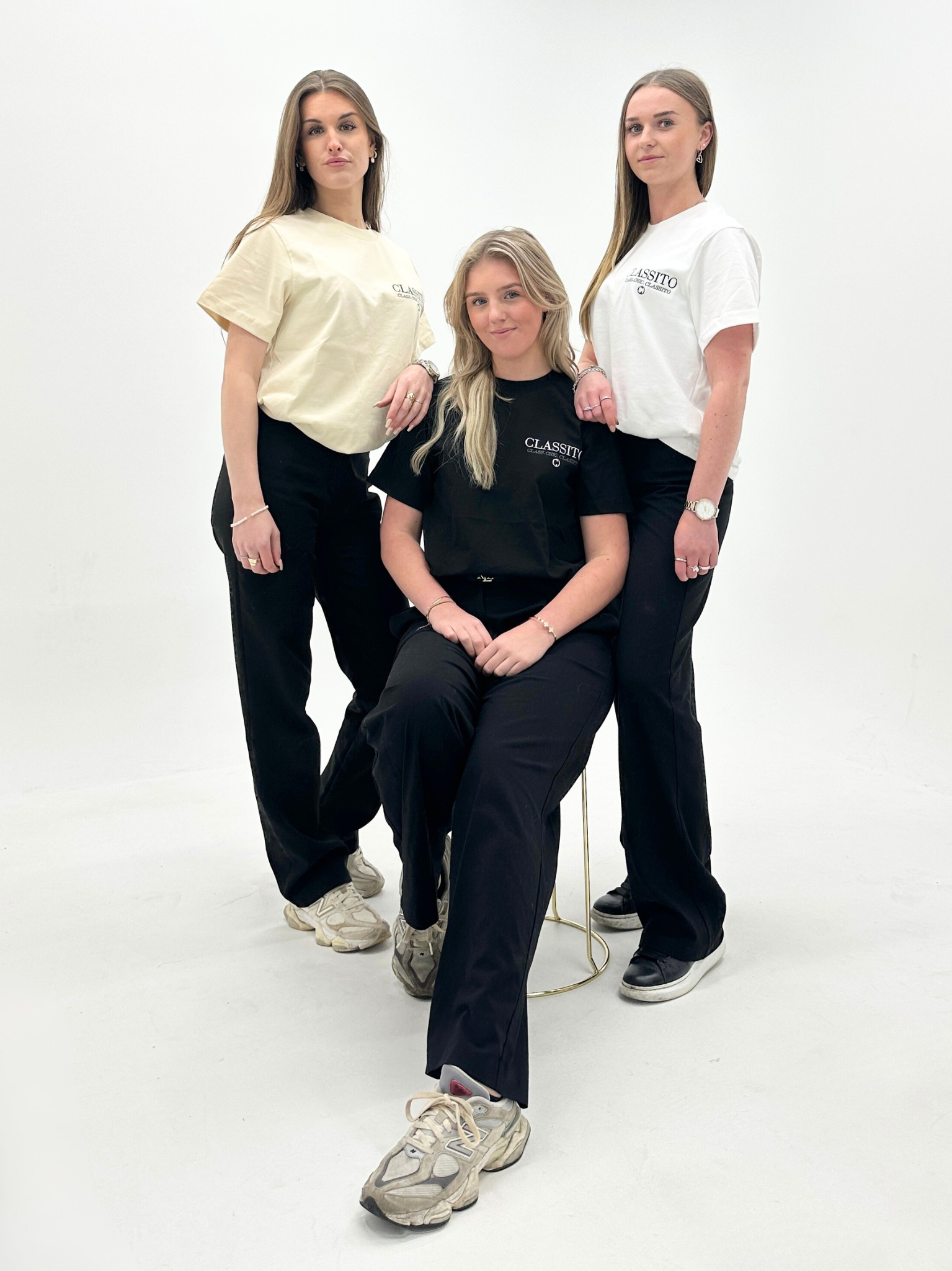 ELITE ELEGANCE ACTIVE T-SHIRTS - UNISEX ELITE ELEGANCE ACTIVE T-SHIRTS - UNISEX